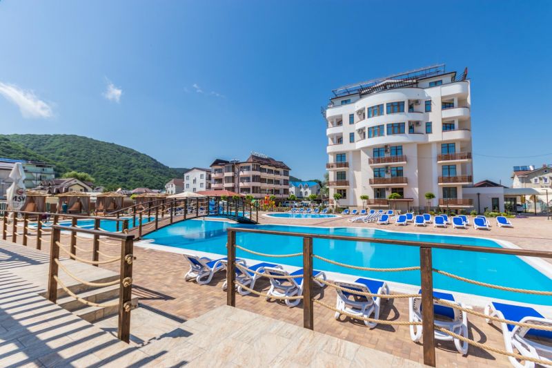 Отель "Роза Ветров"